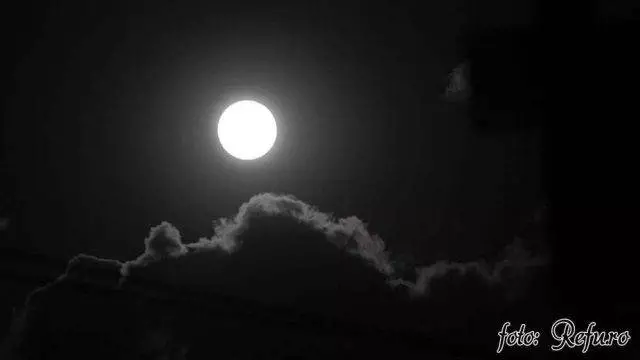 Super Luna la 357.000 de kilometri • Refu Blog