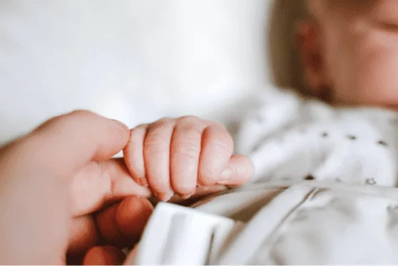 Cum să alegi cerceii pentru un bebeluș • Refu Blog