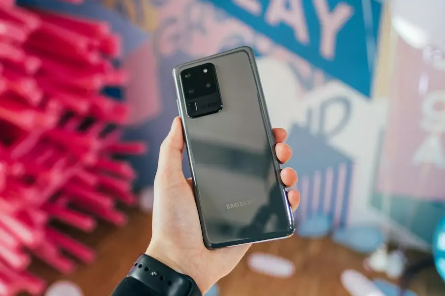 Explorăm noile caracteristici ale Galaxy S20: O privire detaliată asupra celei mai noi tehnologii Samsung • Refu Blog